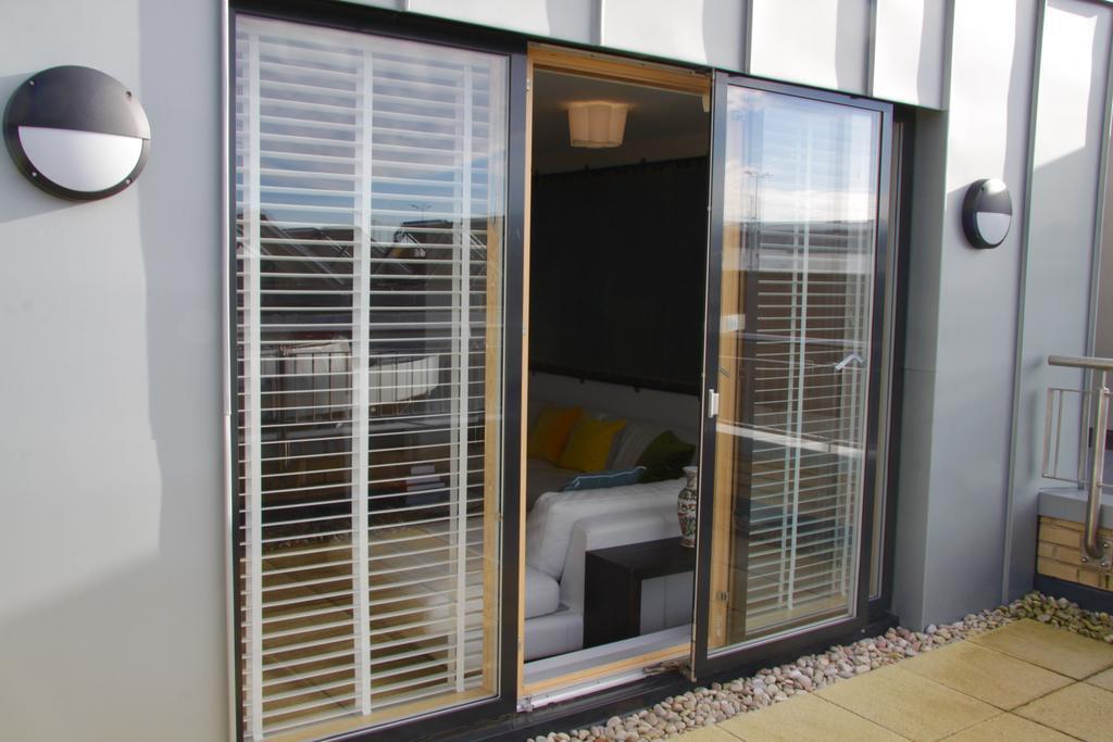 Lux Living Apartments - Florian House Кембридж Экстерьер фото