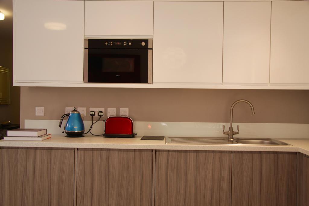 Lux Living Apartments - Florian House Кембридж Экстерьер фото